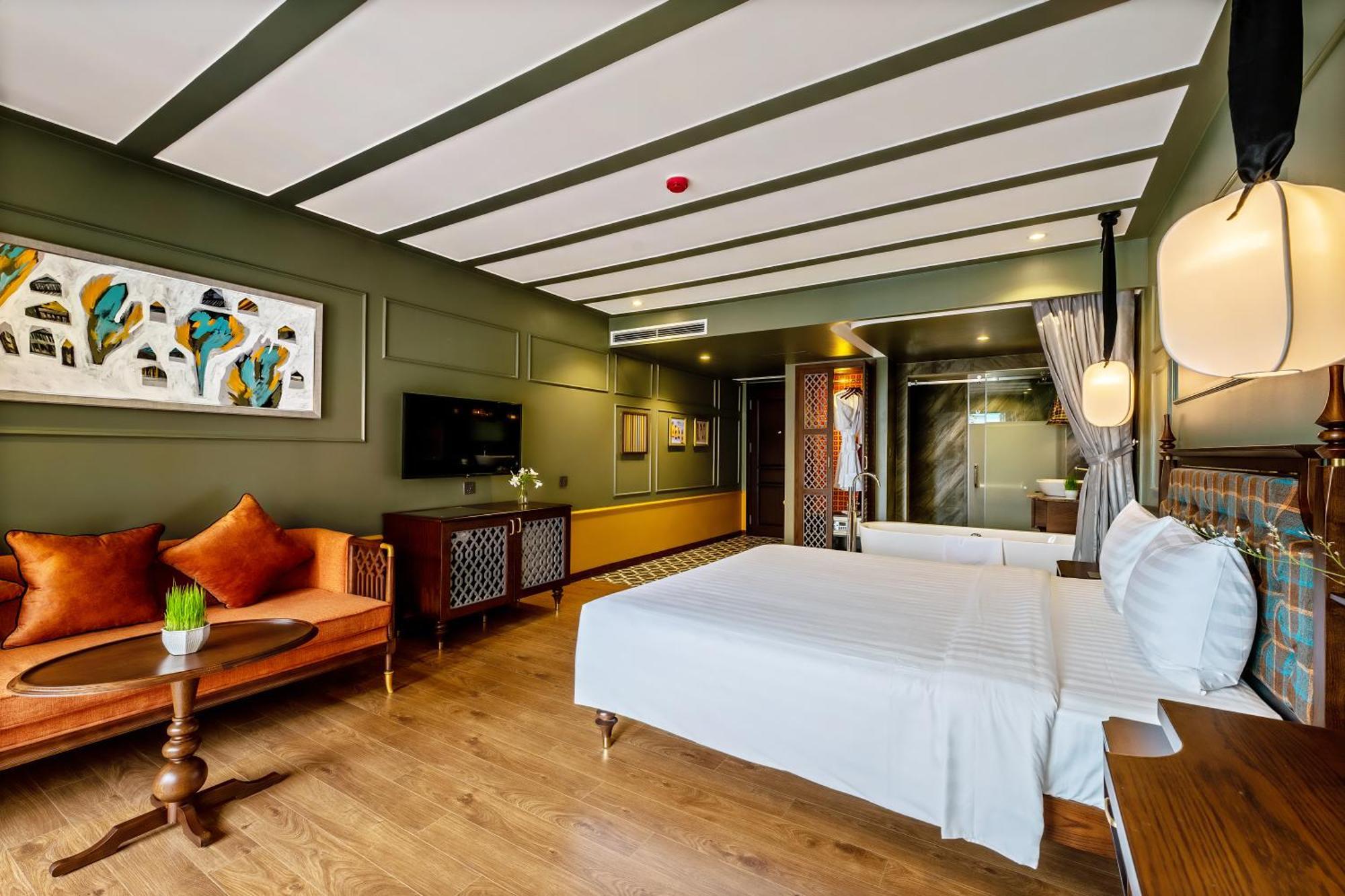 Son Hoi An Boutique Hotel & Spa 객실 사진 Deluxe Suite
