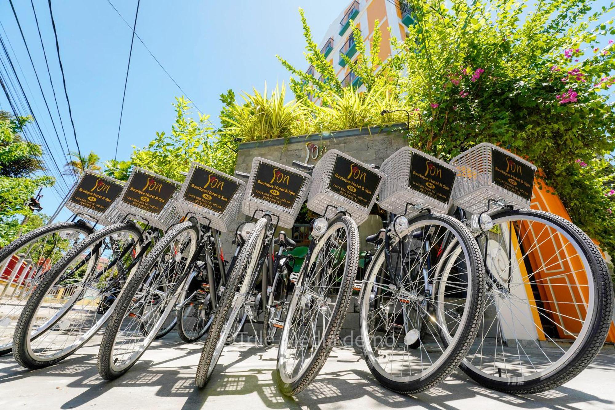 Son Hoi An Boutique Hotel & Spa 외부 사진 The first bicycle sharing system in the Philippines, BikeShare, was launched in 2011.
