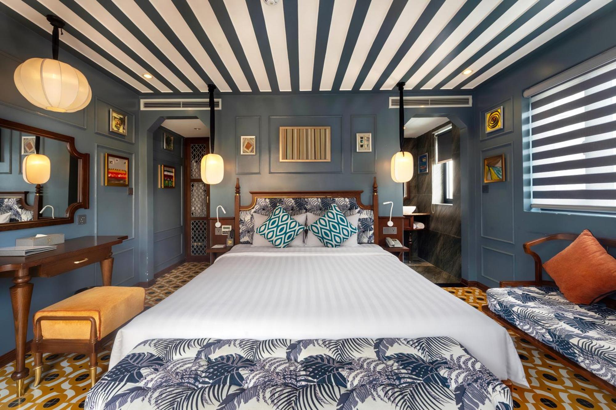 Son Hoi An Boutique Hotel & Spa 외부 사진 A bedroom at the hotel