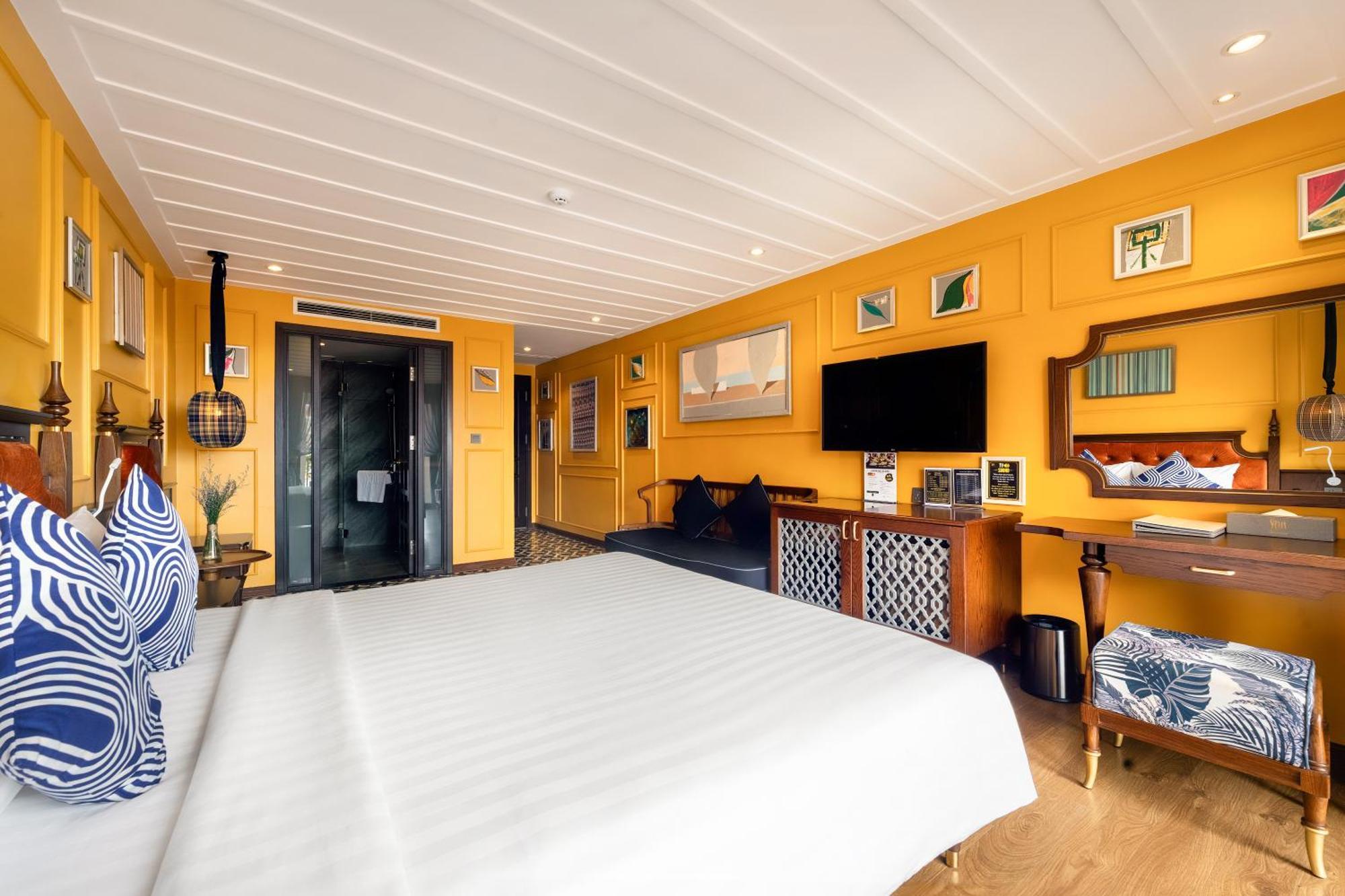 Son Hoi An Boutique Hotel & Spa 외부 사진 A room at the hotel